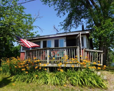 2 Bedroom 1BA 800 ft Single Family House For Sale in Byron, IL