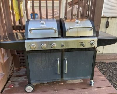 Dual Gas/Charcoal Grill