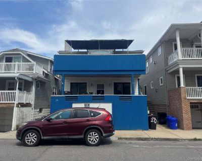 20 Illinois Avenue unit: Upper. image_url. In unit laundry Patio / balcony Dishwasher Parking Microwave Furnished Unit Amenities dishwasher furnished in unit laundry microwave oven patio / balcony refrigerator Property Amenities parking. 2 Bedroom. 1 Bathroom. 1000 ft . Furnished