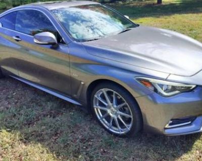 Used 2017 INFINITI Q60 2.0t