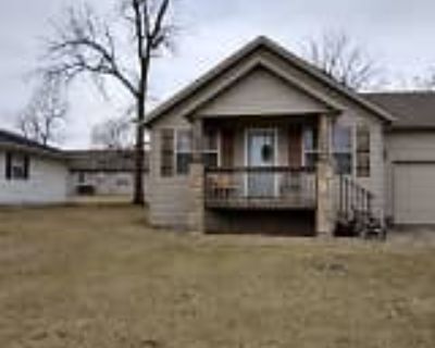 3 Bedroom 2BA Apartment For Rent in Mountain Grove, MO 524 N Wall St