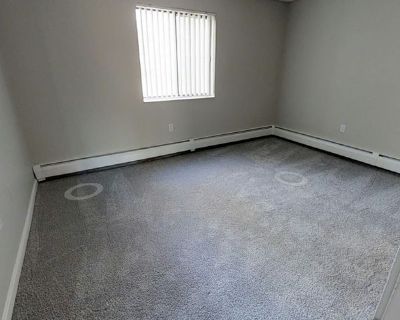 Roberto Rivera (Has an Apartment) on iROOMit. Room in the 2 Bedroom 1BA...