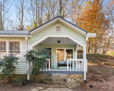 2 Bedroom 1BA 942 ft Single Family Home For Sale in Candler, NC