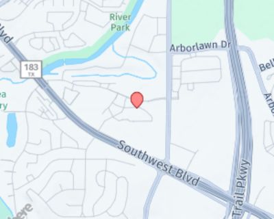 2 Bedroom 2BA 1000 ft Apartment For Rent in Benbrook, TX