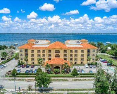 3 Bedroom 2BA 1323 ft Condominium For Sale in SEBRING, FL