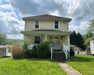 3 Bedroom 1BA Apartment For Rent in Wheeling, WV