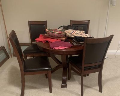 4 chairs and round table