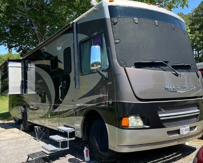 2014 Winnebago 35F For Sale by Owner in Laurel springs, North Carolina