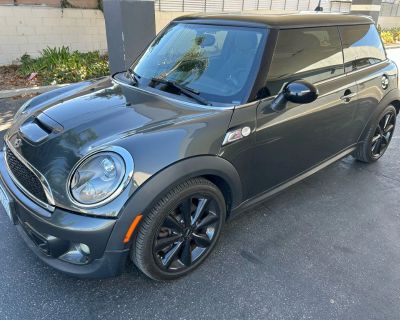 2012 MINI Hardtop Cooper S Hatchback 2D