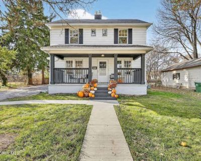 3 Bedroom 1BA 1803 ft Single Family Home For Sale in MAUMEE, OH