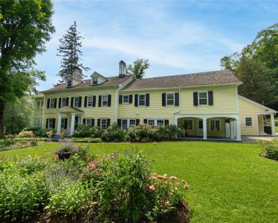 6 Bedroom 5BA 6000 ft Single Family House For Sale in Bedford Hills, NY