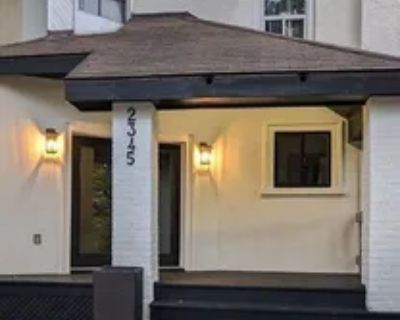 1 Bedroom 1701 ft Pet-Friendly Apartment For Rent in Toronto, ON