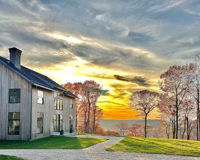 5 Bedroom 4BA 5029 ft House For Rent in Kent, CT