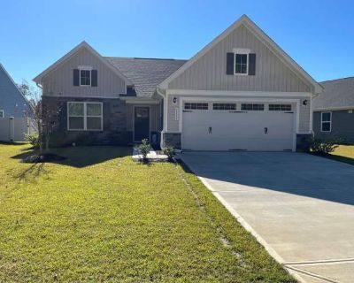 3 Bedroom 2BA 1696 ft Pet-Friendly Apartment For Rent in Brunswick County, NC