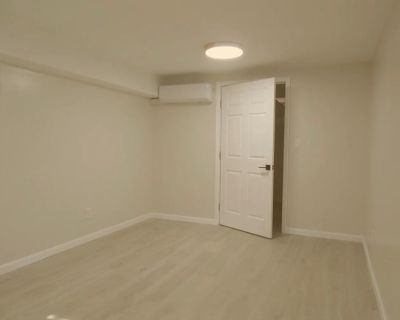 Pet friendly $1,000 per month room to rent in Pemberwick