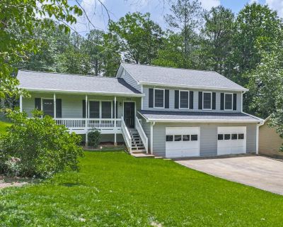 3 Bedroom 2BA 1918 ft Apartment For Rent in Kennesaw, GA