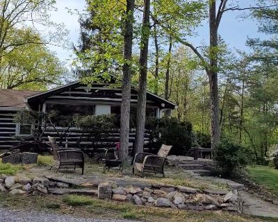 Room for Rent in cabin