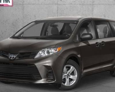 Used 2019 Toyota Sienna XLE