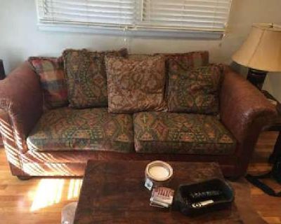 Custom Sofa / Couch For Sale in Chamblee, GA