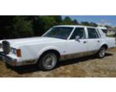 1989 Lincoln Town Car Signature