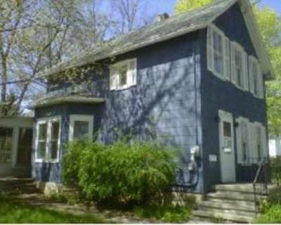 105 Seymour Street. image_url. Pet friendly Garage Range Refrigerator Unit Amenities range refrigerator Property Amenities parking garage cats allowed dogs allowed. Pets allowed. 3 Bedroom. 1.5 Bathroom. 1200 ft