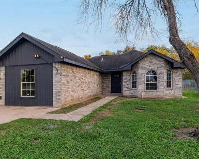 3 Bedroom 2BA 1212 ft Single Family Home For Sale in WESLACO, TX