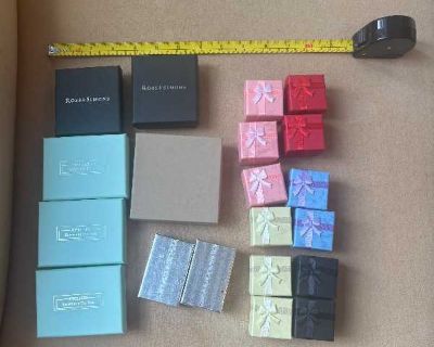 Set 10 small jewelry/gift boxes