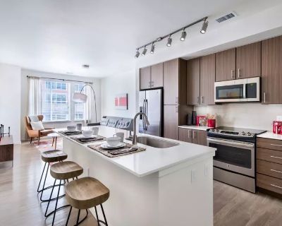 1 Bedroom 1BA 617 ft Pet-Friendly Apartment For Rent in Centennial, CO