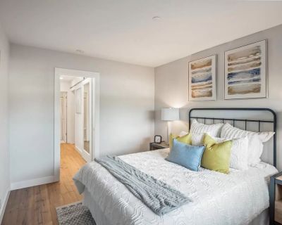 $1,500 per month room to rent in Redwood Junction