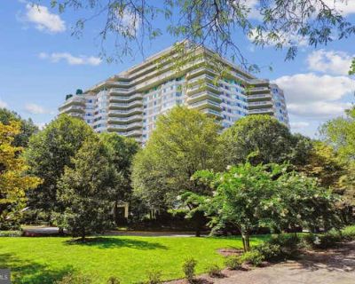 2 Bedroom 3BA 3021 ft Condominium For Sale in CHEVY CHASE, MD