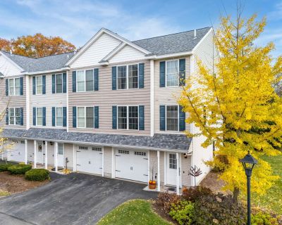 2 Bedroom 1BA 1754 ft Condo For Sale in Goffstown, NH