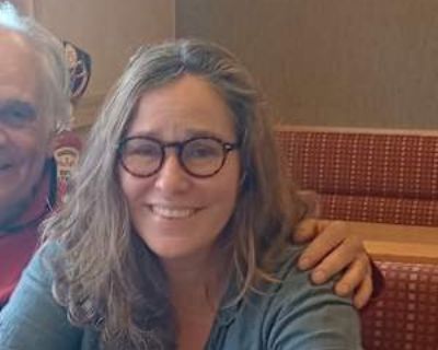Rebecca, 54 years, Female. Looking in: Peterborough, Hillsborough County, NH