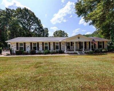 Pine Trail Rd, Fayetteville, Home For Sale