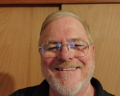 Male 60 year old Male seeks a small or large room