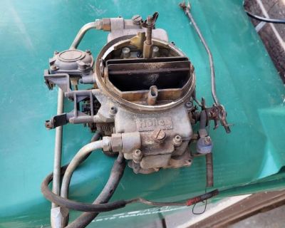 Holley Carburetor 650 CFM 4 Barrel R84014-1 Manual Choke