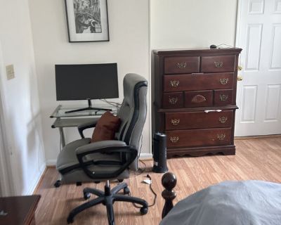 Furnished Room for Rent - Comfy condo