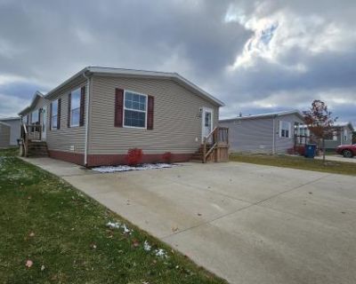 3 Bedroom 2BA 1568 ft Mobile Home For Rent in Fenton, MI