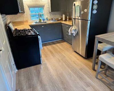 Available on: now. Unfurnished. Parking available. Lovely second floor three bedroom one bathroom apartment in a two family house. Two females seeking a third to share this three bedroom apartment. clean professionals, non smokers only.. Rent $750 per month Bills Not included Security deposit $750 Property type Apartment Room furnishing Unfurnished Preferred gender Females Available on Now. Fem...