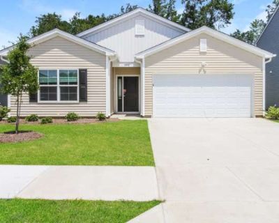 3 Bedroom 2BA 1708 ft Pet-Friendly Apartment For Rent in Brunswick County, NC