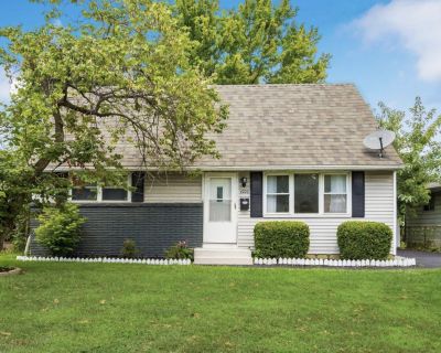 3 Bedroom 2BA 1110 ft Single Family House For Sale in Columbus, OH