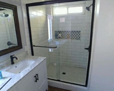 Tile Setter-Bathroom Remodels-Flooring-Showers-Fireplaces