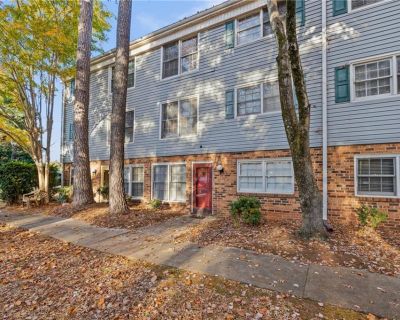 1 Bedroom 1BA 670 ft Condo For Sale in Winston-Salem, NC