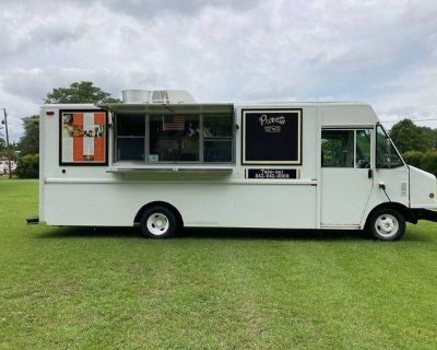 2004 GMC Workhorse Food Truck