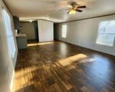 3 Bedroom 2BA 16 x 76 Champion Yes Series Mobile Home For Rent in Lawton, OK