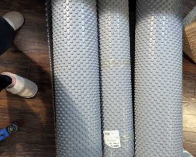 Laminate underflooring