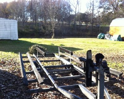 20 foot pontoon trailer tandem axle galvanized $1500 or obo