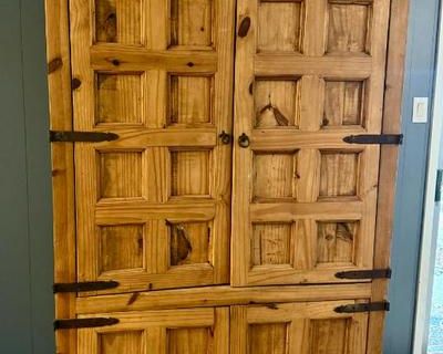 50% OFF Sunday (Almost Everything) Wedgwood Addition Estate Sale