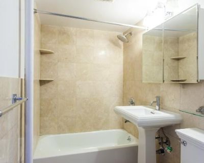 Unfurnished Room for Rent - Newly Renovated 3 Bedroom With 2 Marble Baths