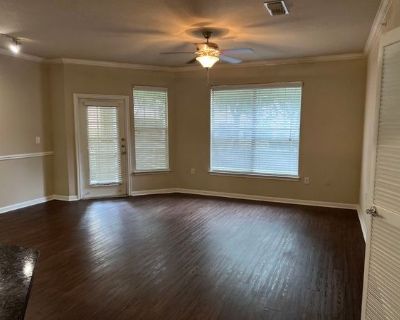 Cinnamen (Has an Apartment). Room in the 2 Bedroom 2BA Pet-Friendly Apartment For Rent in Plano,...