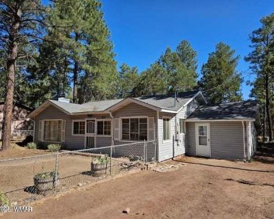 3 Bedroom 1BA 1455 ft Apartment For Rent in Show Low, AZ